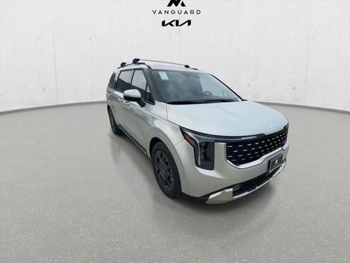 2025 Kia Carnival SX
