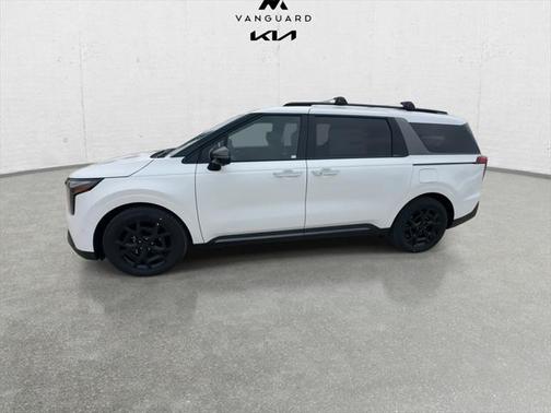 2025 Kia Carnival SX