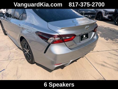 Silver 2021 Toyota Camry SE