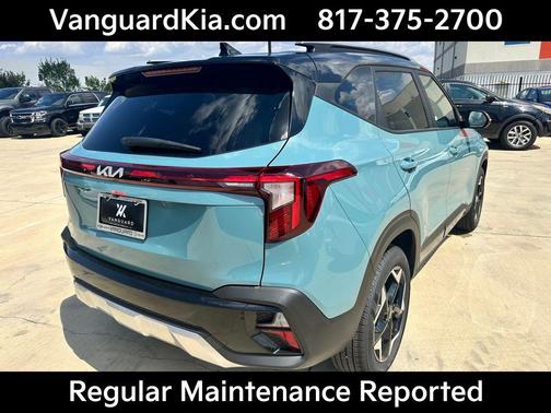 Pluton Blue/Black Roof 2026 Kia Seltos S