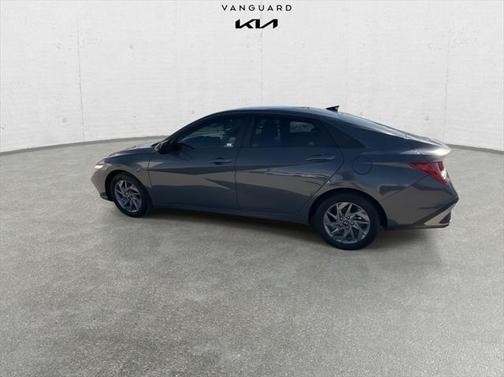 2024 Hyundai ELANTRA HEV Blue