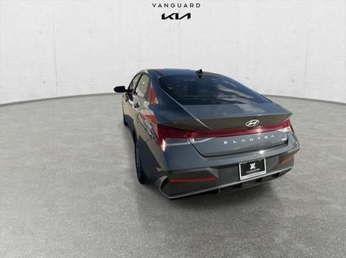 2024 Hyundai ELANTRA HEV Blue