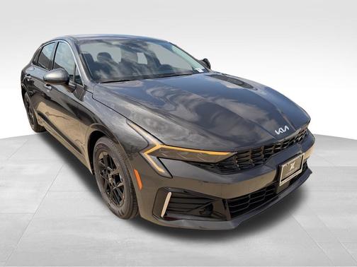 2026 Kia K5 LXS FWD