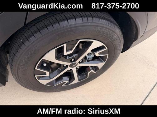 Gravity Gray 2024 Kia Sportage EX