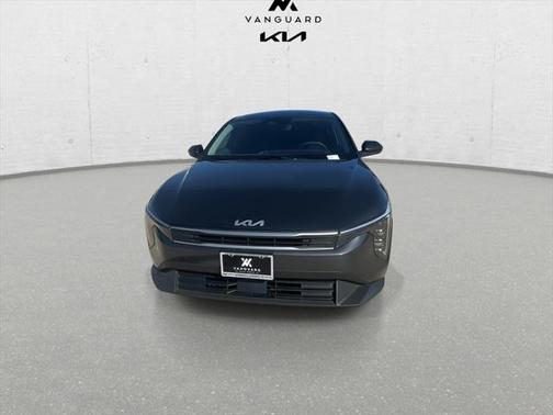 2025 Kia K4 LX
