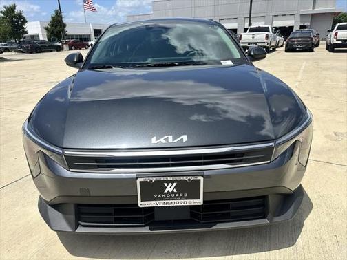 2025 Kia K4 LX