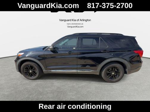 AGATE BLACK METALLIC 2021 Ford Explorer XLT