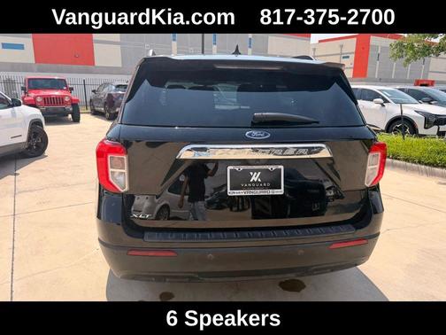 AGATE BLACK METALLIC 2021 Ford Explorer XLT