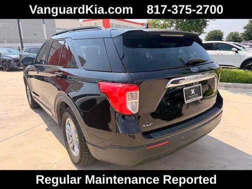 AGATE BLACK METALLIC 2021 Ford Explorer XLT