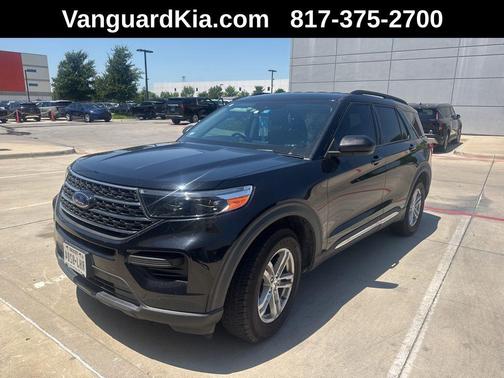AGATE BLACK METALLIC 2021 Ford Explorer XLT