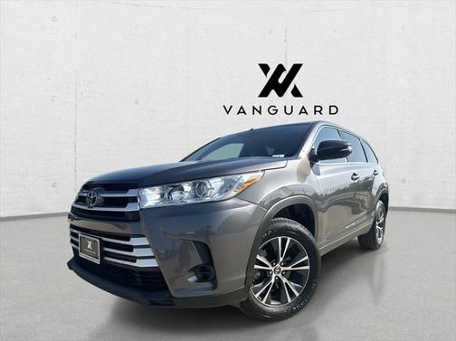 2019 Toyota Highlander LE
