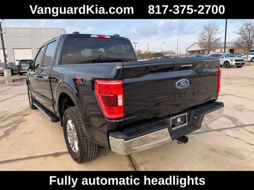 ANTIMATTER BLUE METALLIC 2022 Ford F-150 XLT