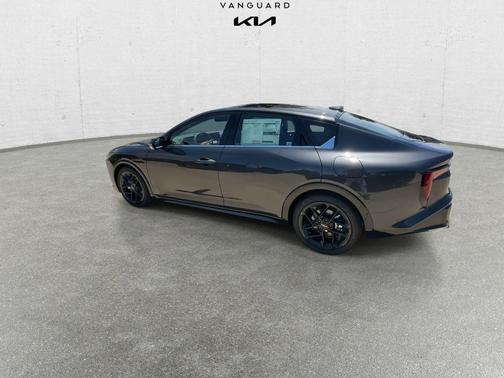 2025 Kia K4 GT-Line Turbo