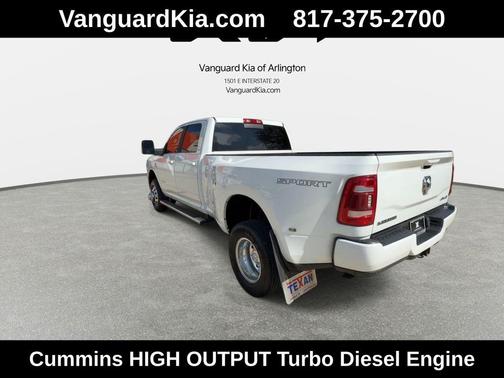 Bright White Clearcoat 2024 RAM 3500 Laramie Crew Cab 4x4 8' Box