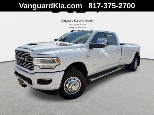 Bright White Clearcoat 2024 RAM 3500 Laramie Crew Cab 4x4 8' Box