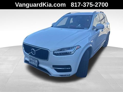2019 Volvo XC90 T5 Momentum