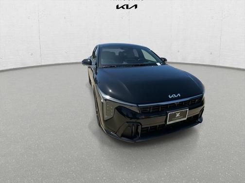 2025 Kia K4 GT-Line Turbo