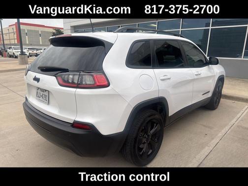 Bright White Clearcoat 2019 Jeep Cherokee Altitude