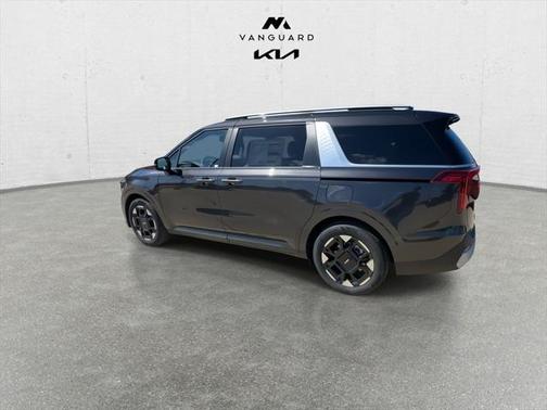 2025 Kia Carnival EX