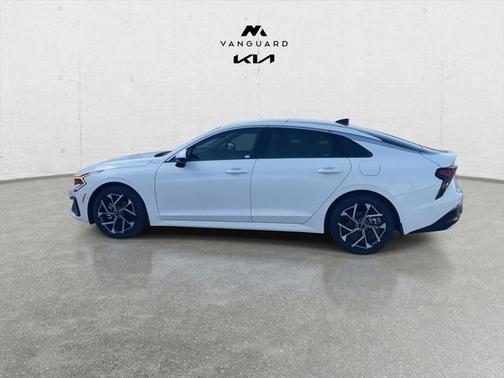 2025 Kia K5 EX
