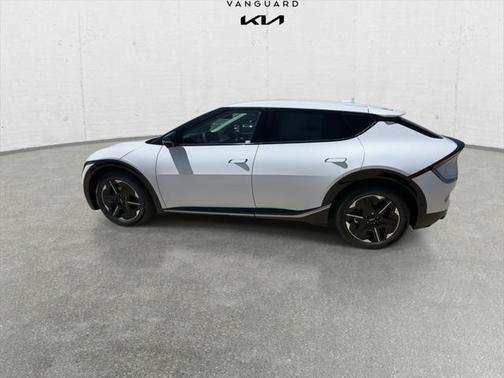 2025 Kia EV6 Wind