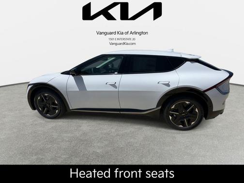 Glacier White Pearl 2025 Kia EV6 Wind
