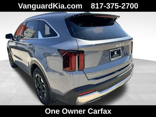 2024 Kia Sorento S