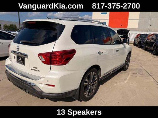 Pearl White 2017 Nissan Pathfinder Platinum