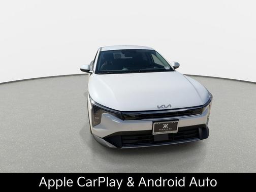 Snow White Pearl 2026 Kia K4 EX
