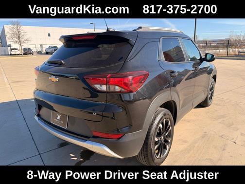 Mosaic Black Metallic 2023 Chevrolet Trailblazer LT