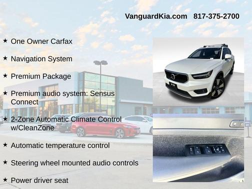 2021 Volvo XC40 T5 Momentum