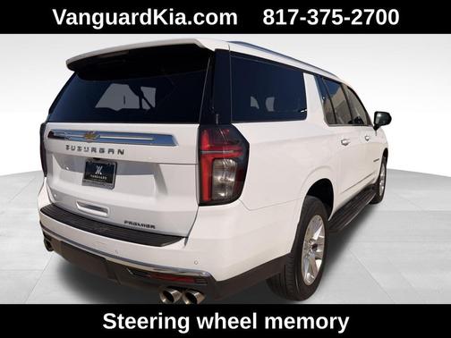 2023 Chevrolet Suburban Premier