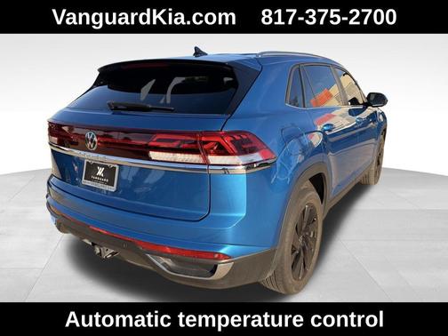 2024 Volkswagen Atlas Cross Sport 2.0T SE w/Technology