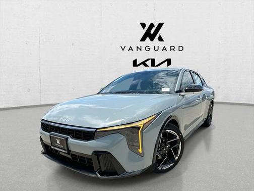 2025 Kia K4 GT-Line