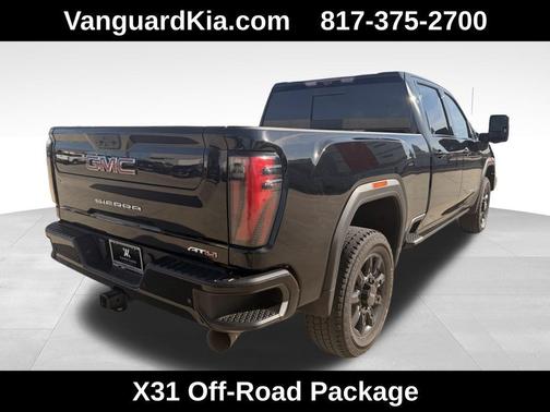 2024 GMC Sierra 2500 AT4