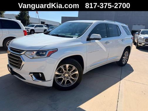 Summit White 2018 Chevrolet Traverse Premier