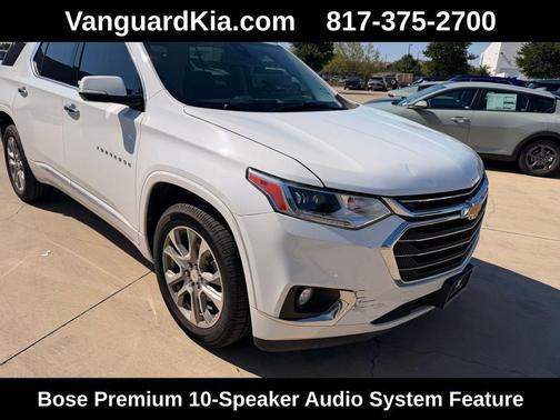 Summit White 2018 Chevrolet Traverse Premier