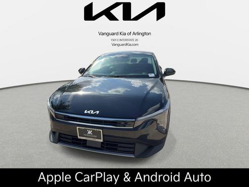 Aurora Black Pearl 2026 Kia K4 EX