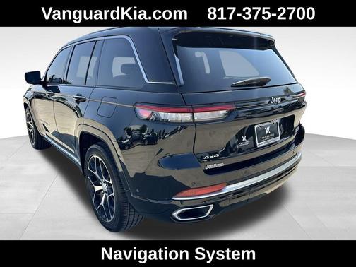 2022 Jeep Grand Cherokee Summit