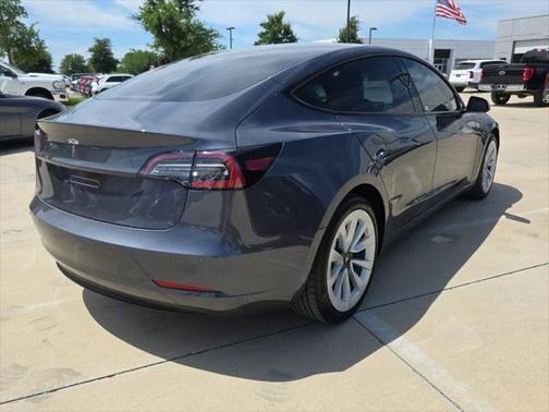 2022 Tesla Model 3 Standard Range