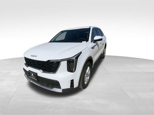 2025 Kia Sorento LX