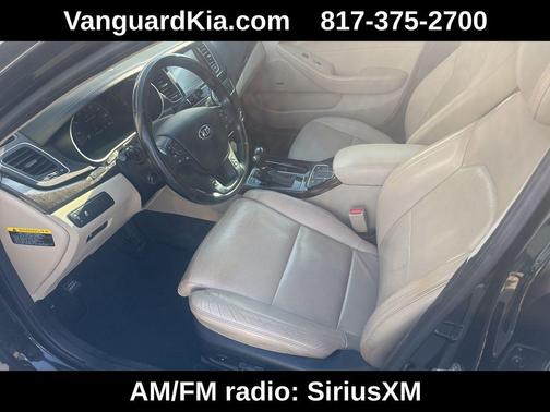 Aurora Black 2014 Kia Cadenza Premium