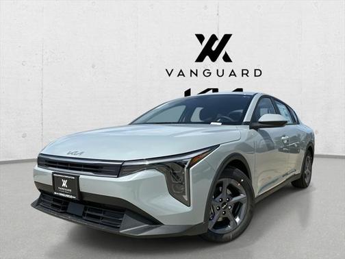 2025 Kia K4 LX