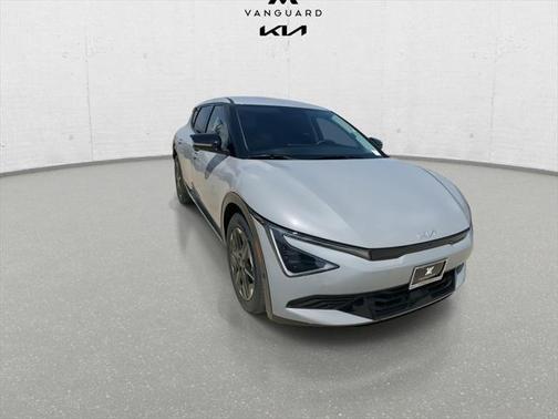 2025 Kia EV6 Wind