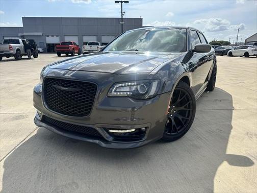 2018 Chrysler 300 S