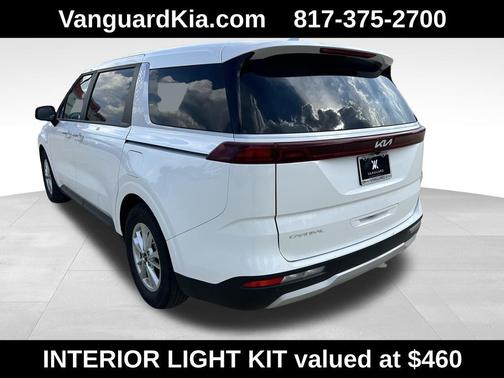 2024 Kia Carnival LX
