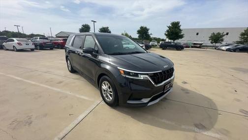 2022 Kia Carnival LXS