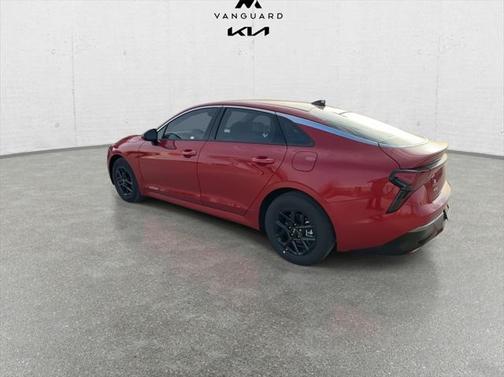 2025 Kia K5 LXS