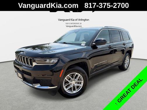 Diamond Black Crystal Pearlcoat 2023 Jeep Grand Cherokee L Laredo