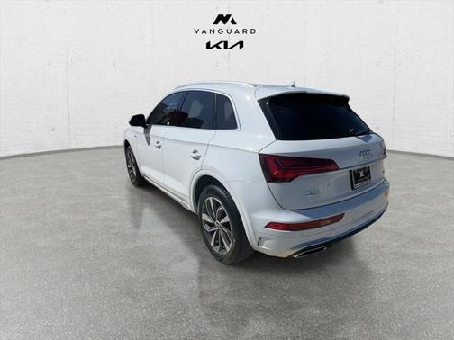 2022 Audi Q5 45 S line Premium